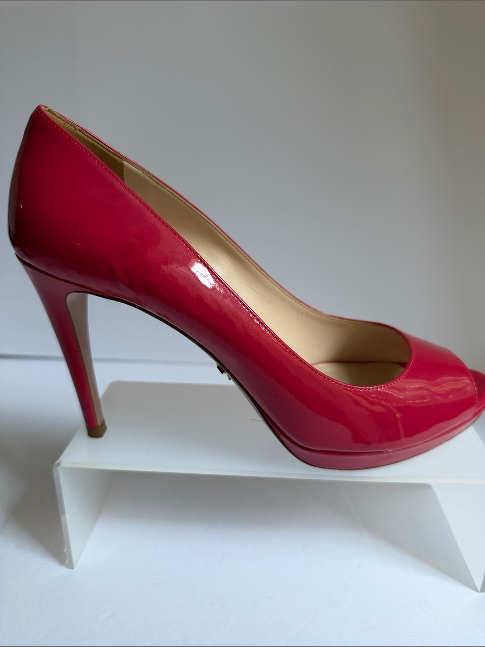 Prada Patent Leather Open-Toe Pumps in Hot Pink 8.5 - Picture 5 of 12